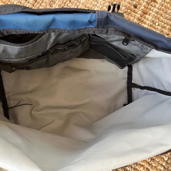 Timbuk2 Messenger Bag - Picture 3 of 3